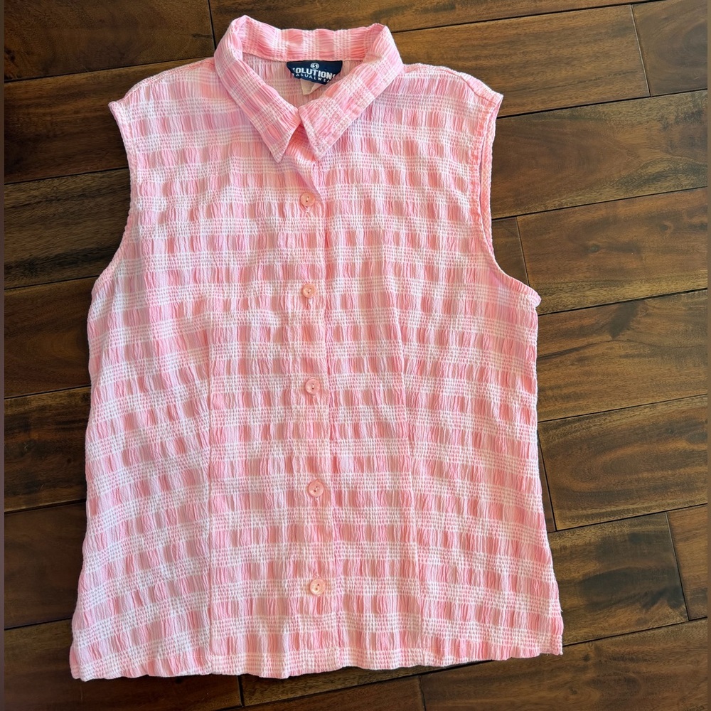 Vintage 60s/70s/80s Collared Sleeveless Gingham Seersucker Blouse size Small